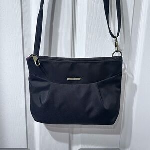 Travelon Anti-theft Black Crossbody Bag